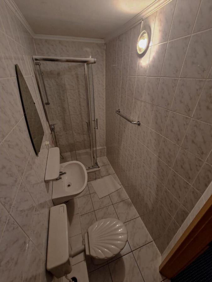 Tyros Hotel Und Gaestehaus Am Weidendamm Hannover Dış mekan fotoğraf