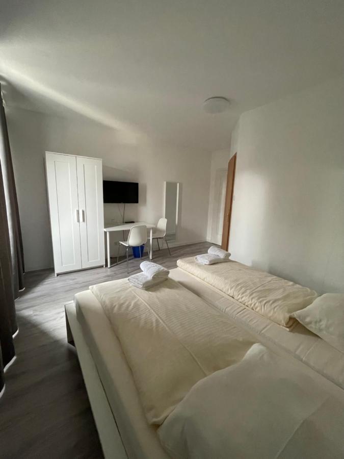 Tyros Hotel Und Gaestehaus Am Weidendamm Hannover Dış mekan fotoğraf