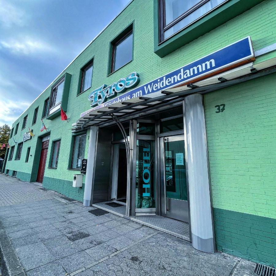 Tyros Hotel Und Gaestehaus Am Weidendamm Hannover Dış mekan fotoğraf